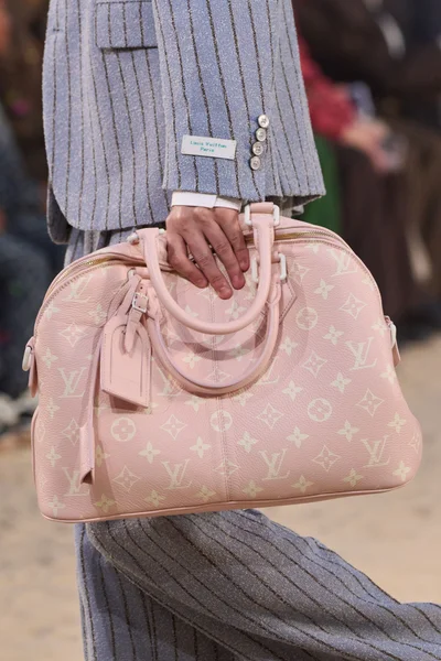 Look 170